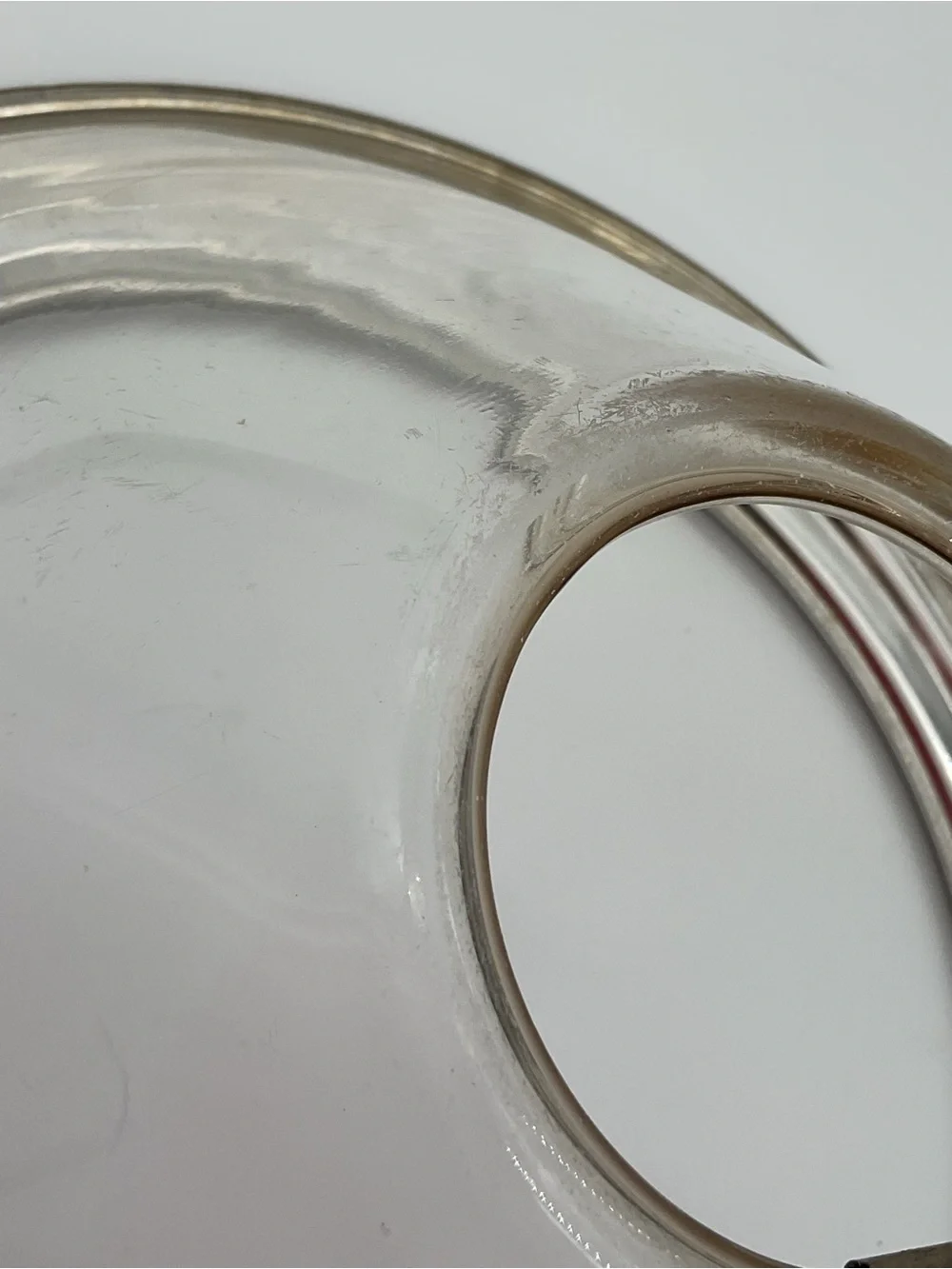 Clear Glass Splatter Guard with Rim and Handle